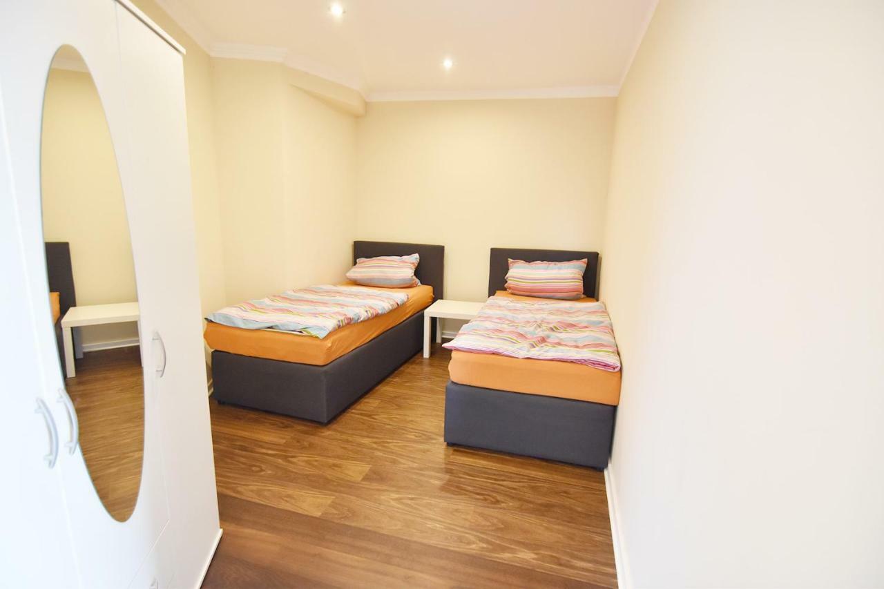Dorya Am Ring Apartment Köln Ngoại thất bức ảnh