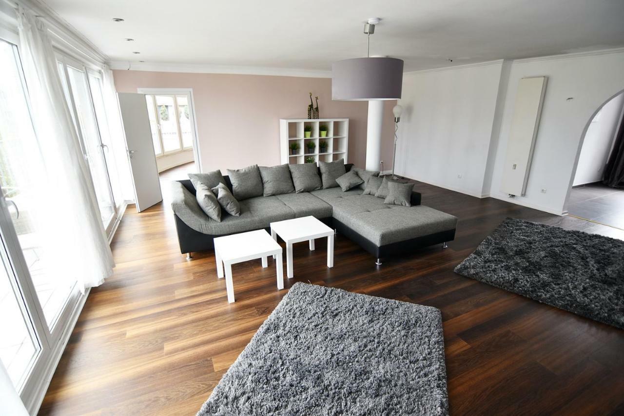 Dorya Am Ring Apartment Köln Ngoại thất bức ảnh